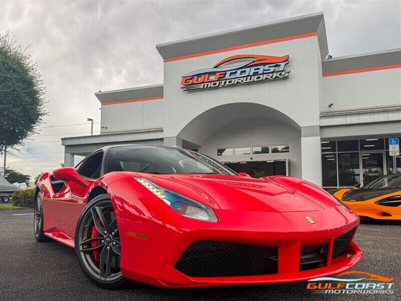 2019 FERRARI 488 GTB