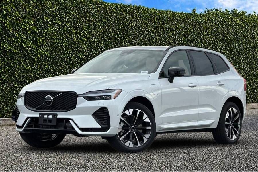 2026 VOLVO XC60