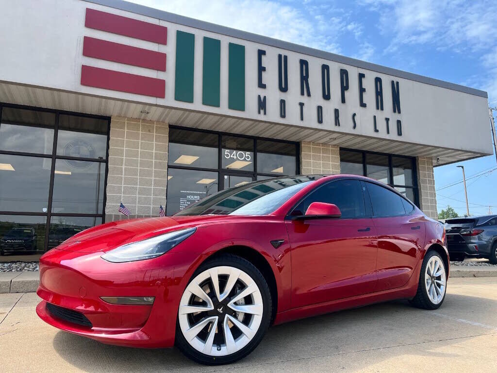 2023 TESLA Model 3