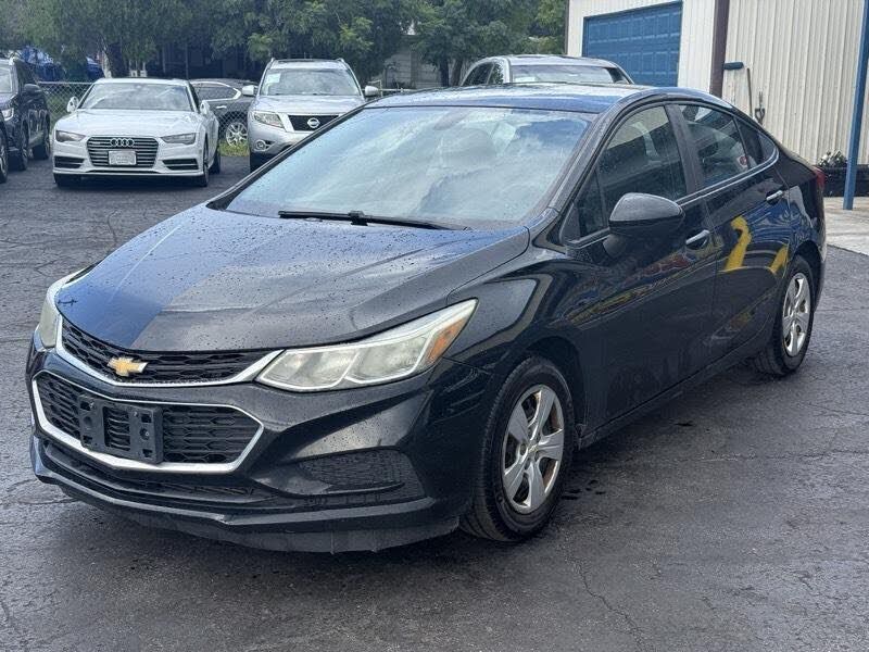 2017 CHEVROLET Cruze