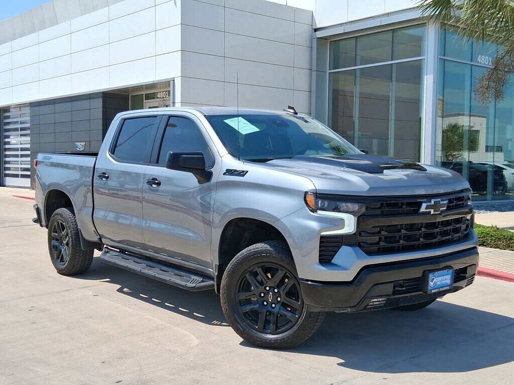 2025 CHEVROLET Silverado