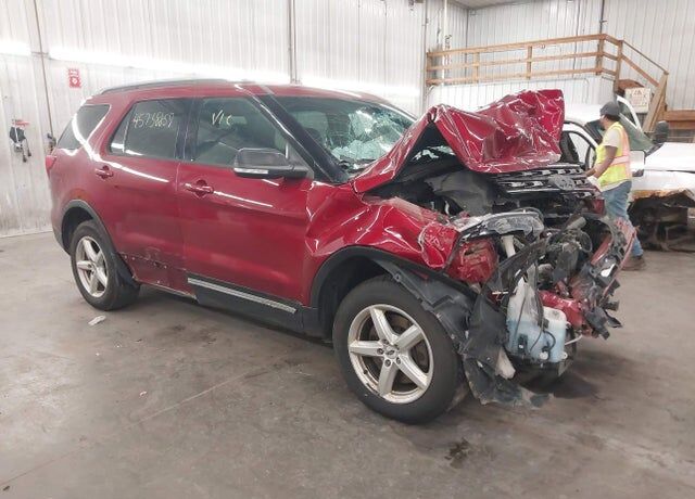 2016 FORD Explorer