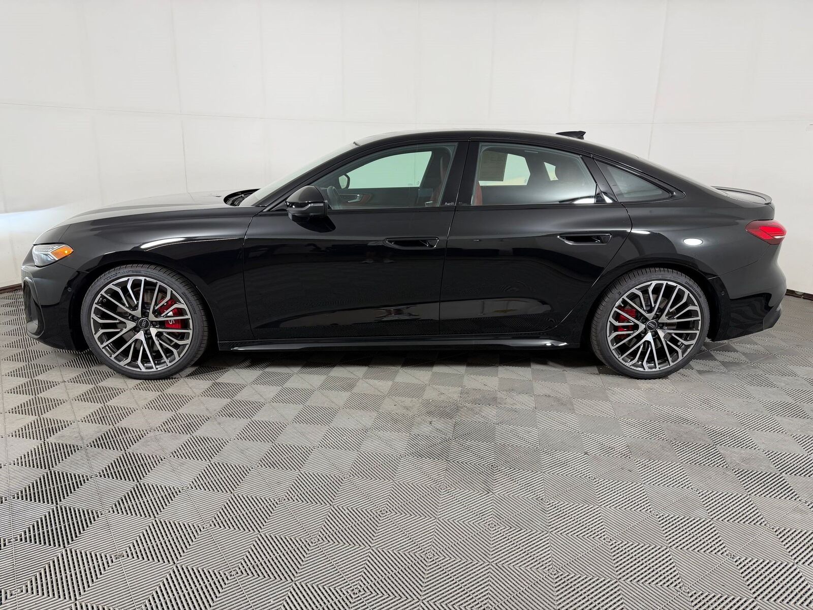 2025 Audi S5