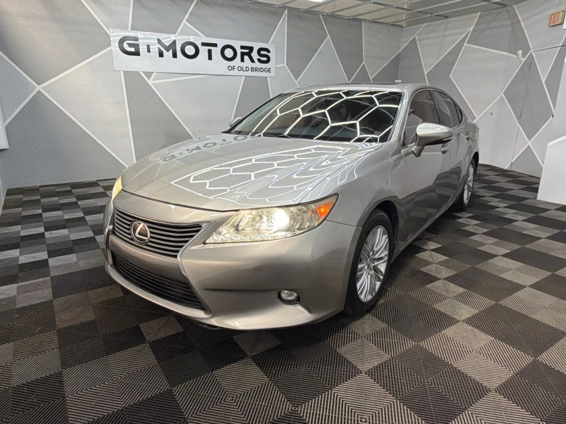 2015 LEXUS ES