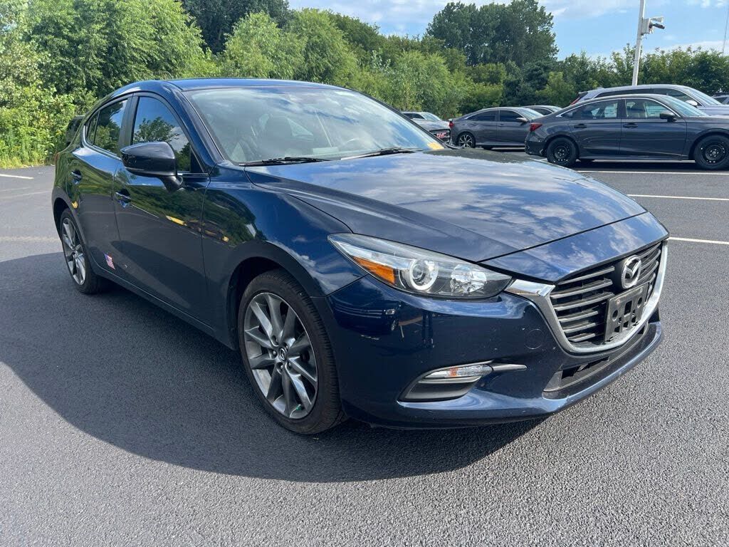 2018 MAZDA Mazda3