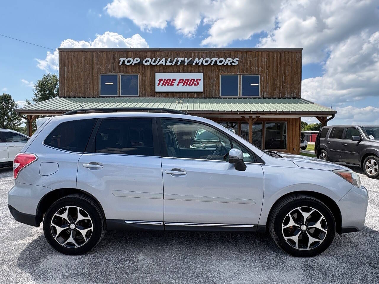 2015 SUBARU Forester