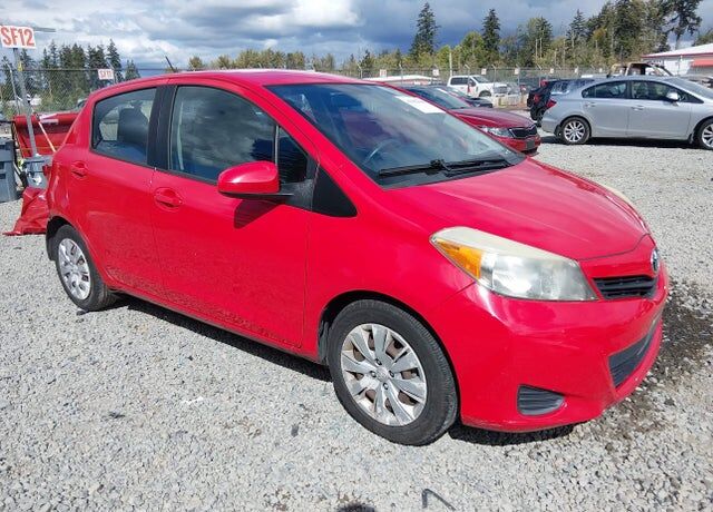 2014 TOYOTA Yaris