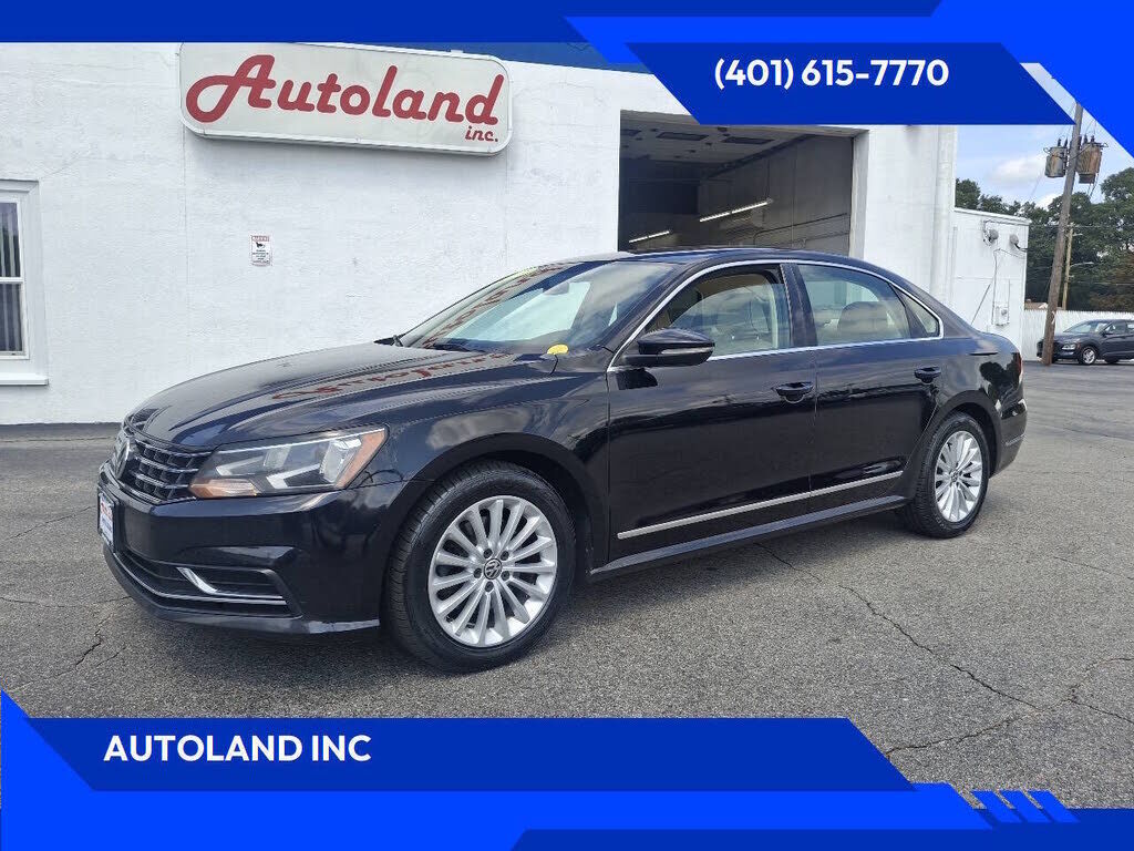 2017 VOLKSWAGEN Passat
