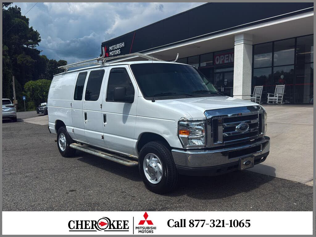 2009 FORD E-250
