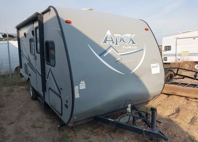 2017 FOREST RIVER Coachmen Apex
