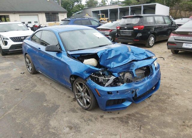 2016 BMW M2