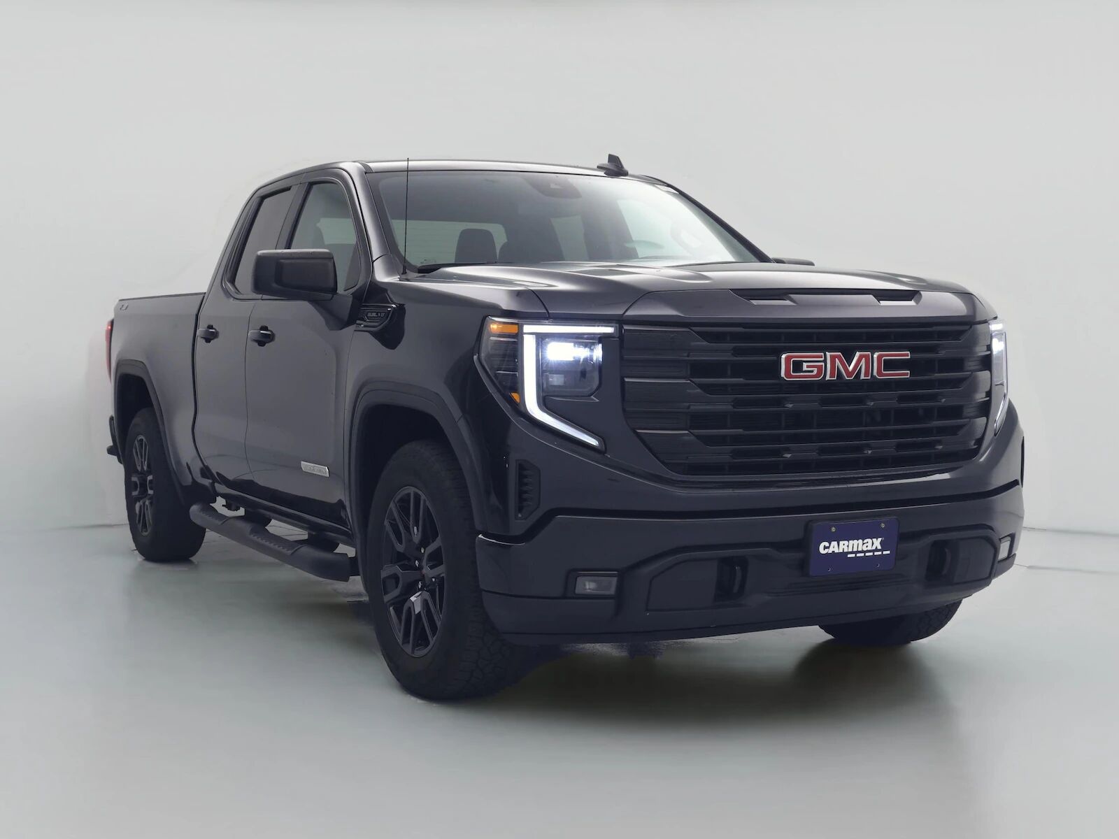 2023 GMC Sierra