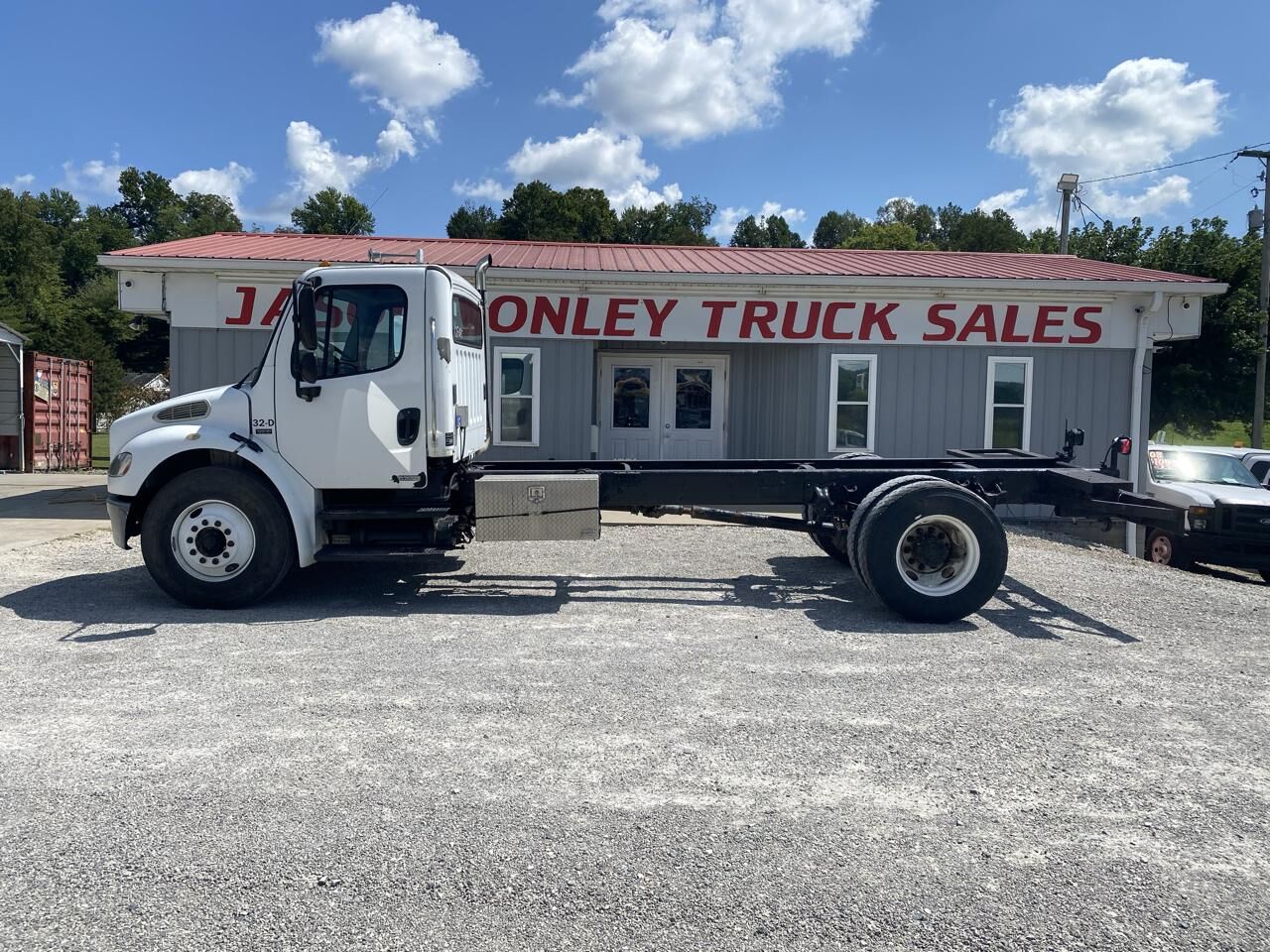 2006 FREIGHTLINER M2