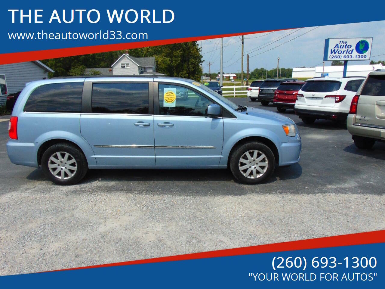 2013 CHRYSLER Town and Country