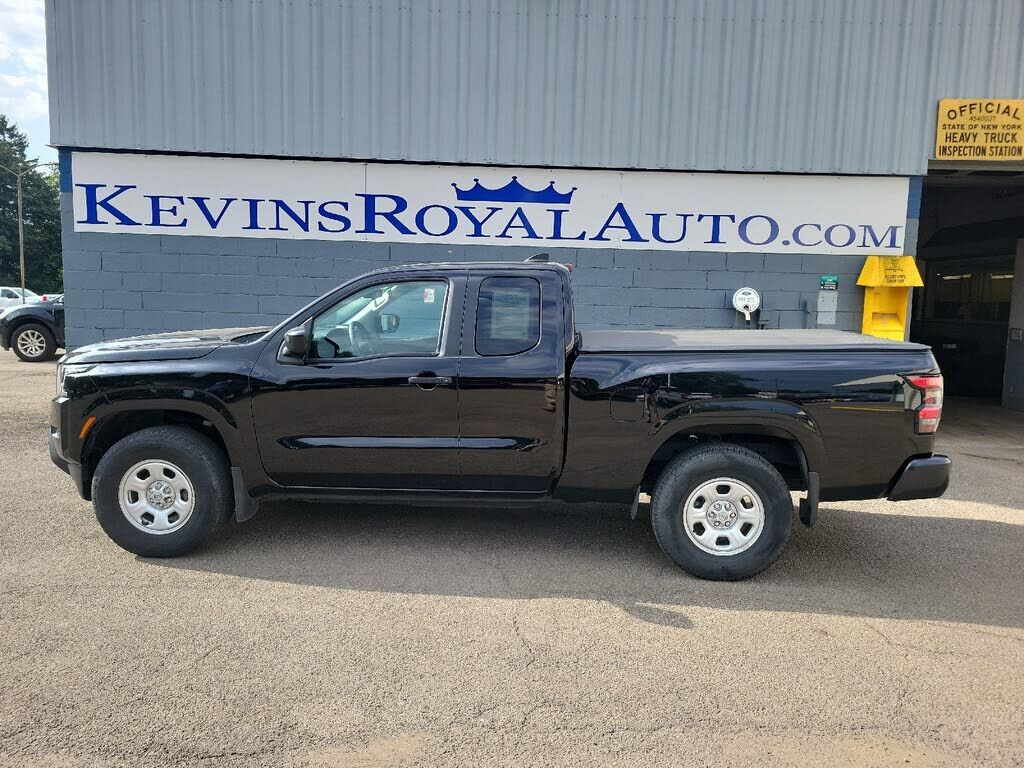 2024 NISSAN Frontier