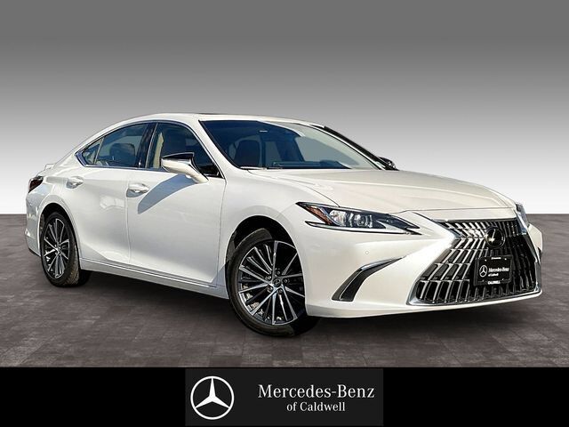 2022 LEXUS ES
