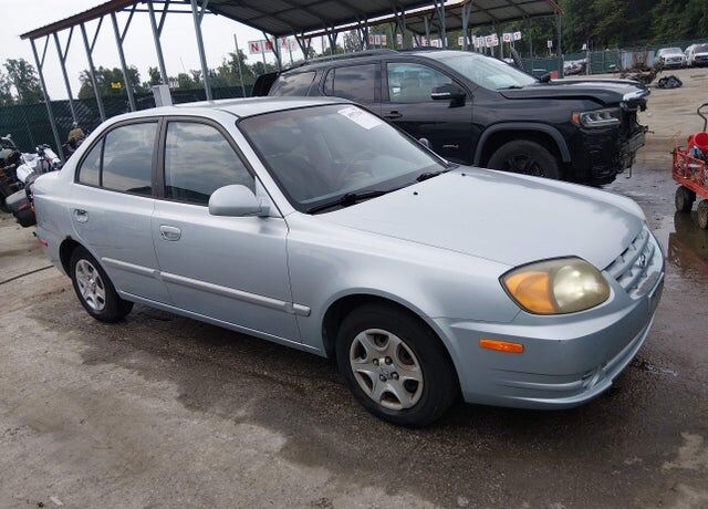 2004 HYUNDAI Accent