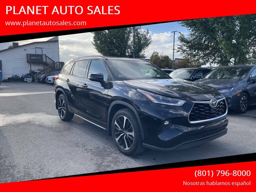 2022 TOYOTA Highlander