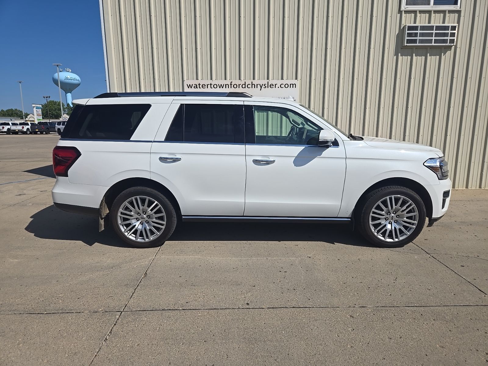 2024 FORD Expedition