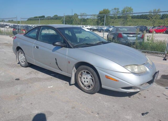 2002 SATURN SC1