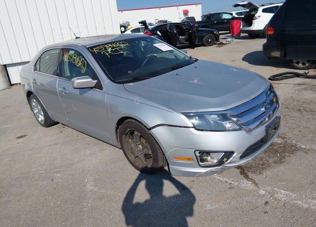 2011 FORD Fusion