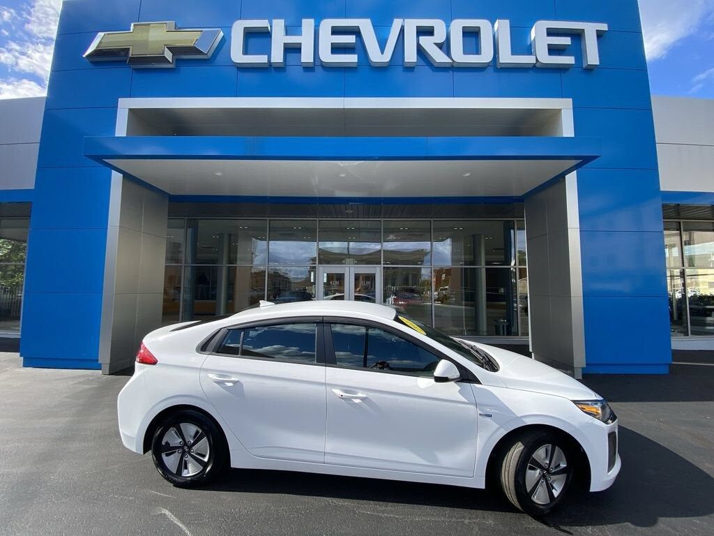 2017 HYUNDAI Ioniq