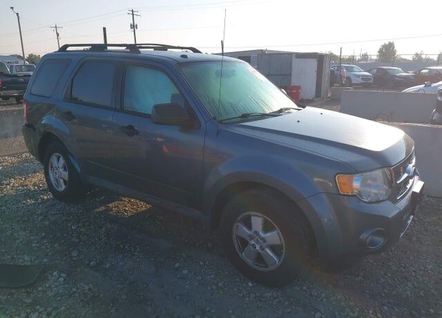 2010 FORD Escape