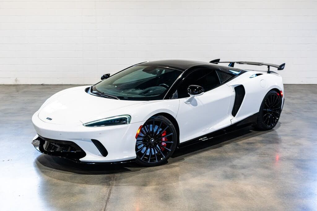2022 MCLAREN GT