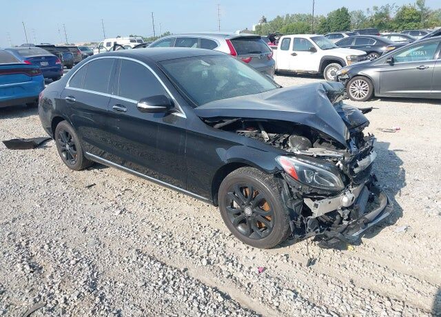 2015 MERCEDES-BENZ C-Class
