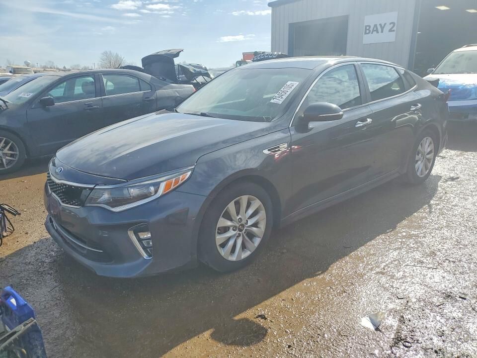 2018 KIA Optima