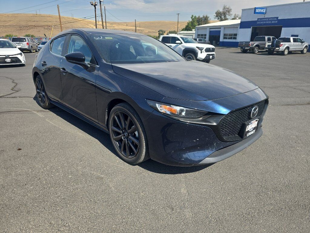 2024 MAZDA Mazda3