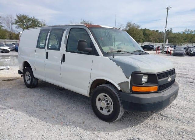 2010 CHEVROLET Express