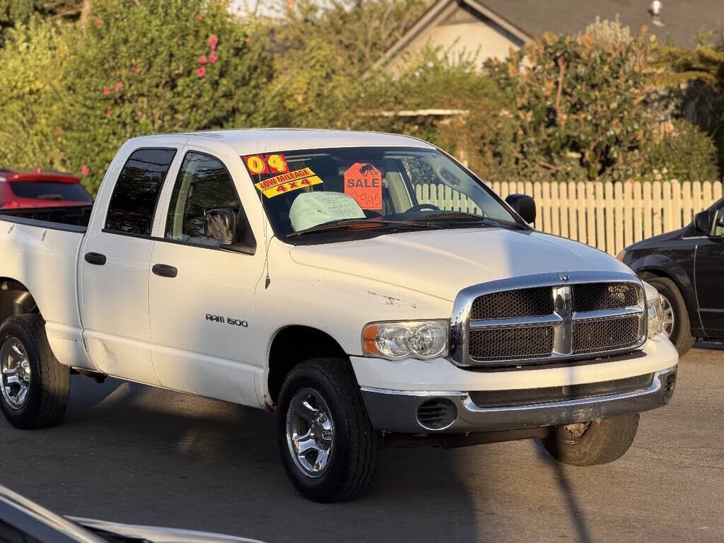 2004 DODGE Ram