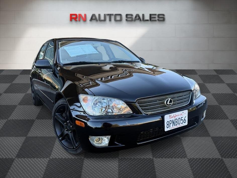 2001 LEXUS IS