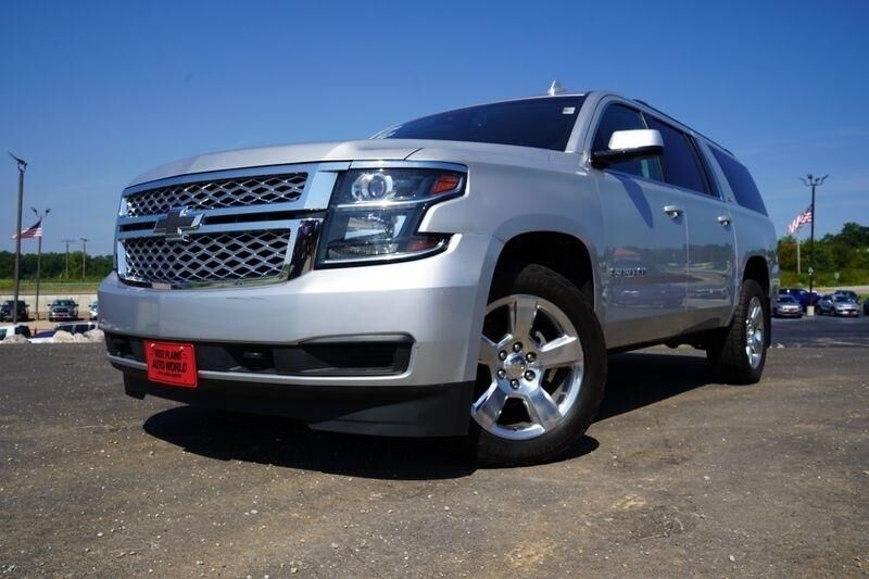 2016 CHEVROLET Suburban