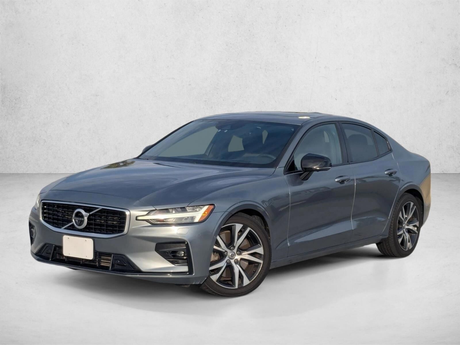 2019 VOLVO S60