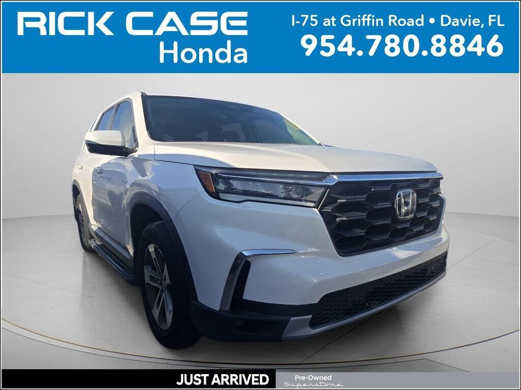 2023 HONDA Pilot
