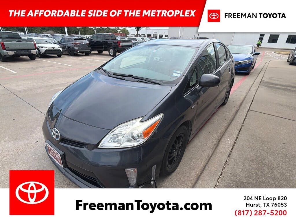 2014 TOYOTA PRIUS