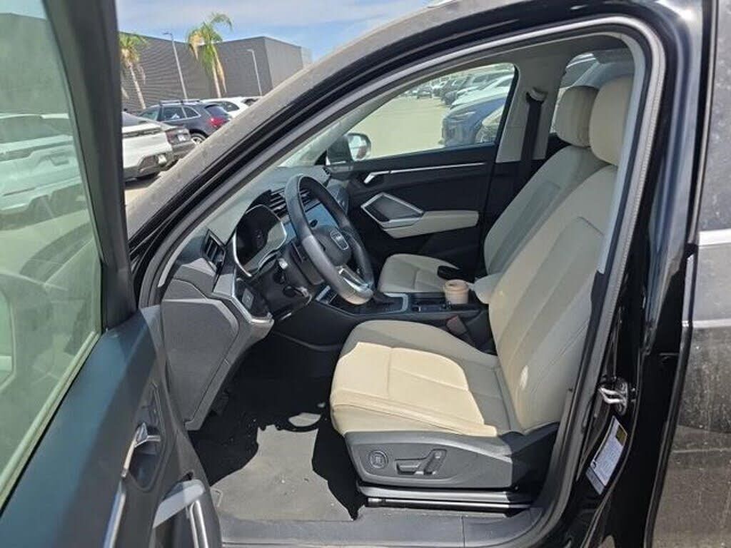 2023 Audi Q3