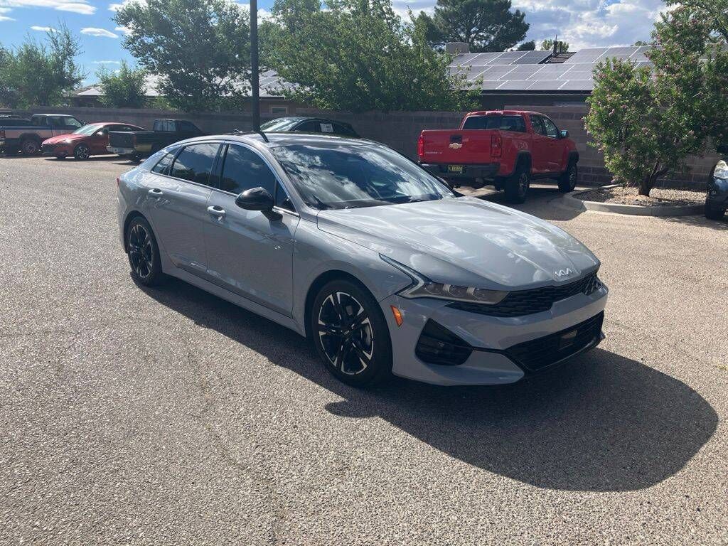 2022 KIA K5