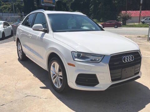 2017 AUDI Q3