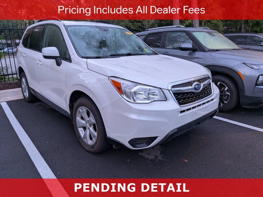 2015 SUBARU Forester
