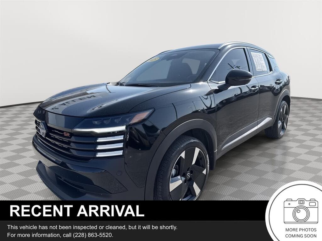 2025 NISSAN Kicks