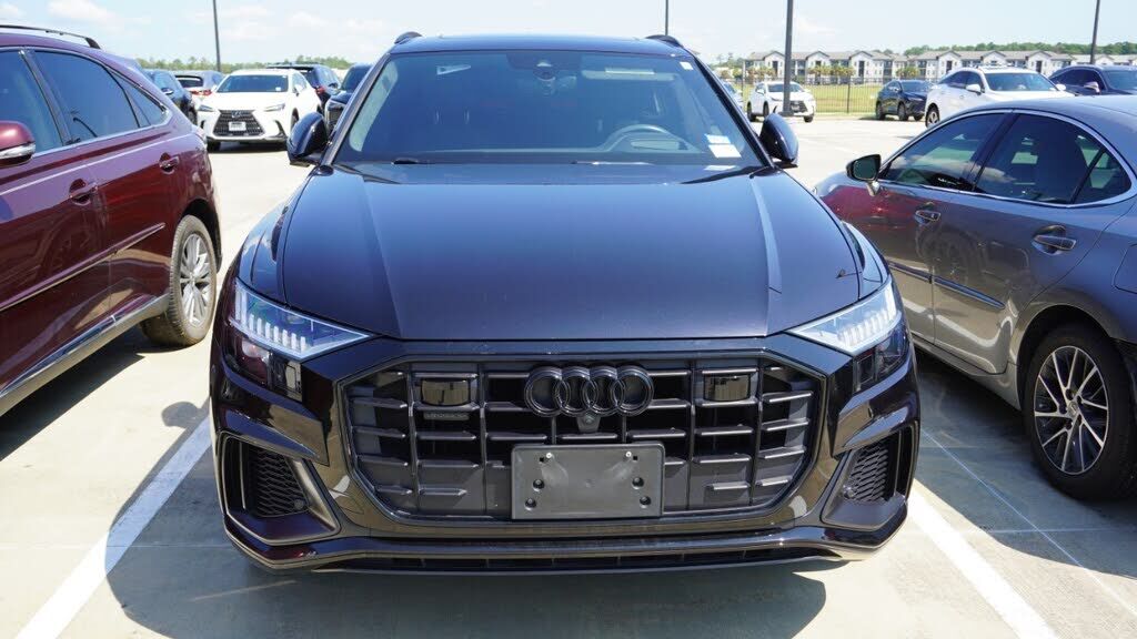 2021 Audi Q8