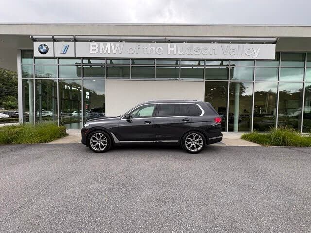 2020 BMW X7