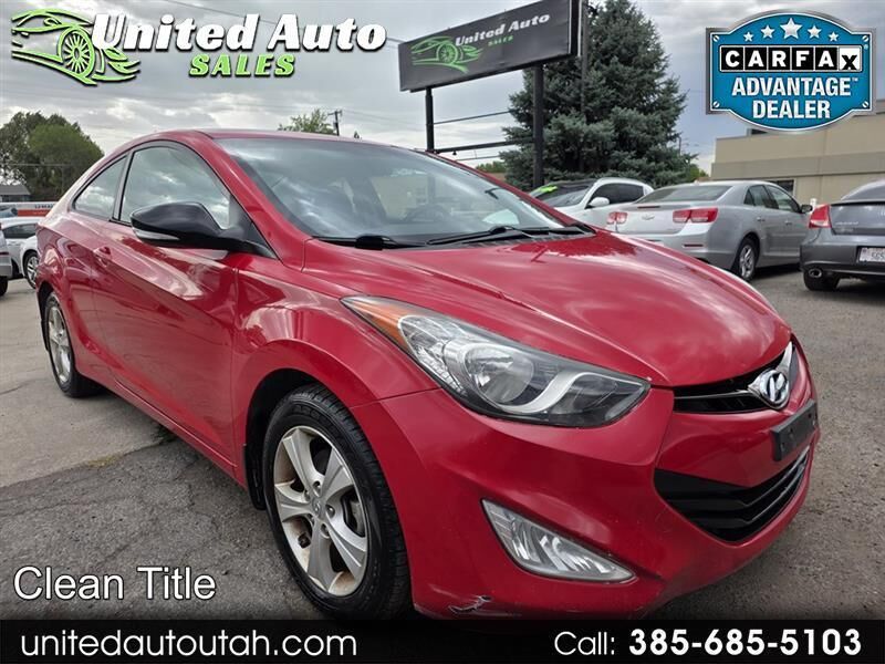 2013 HYUNDAI Elantra