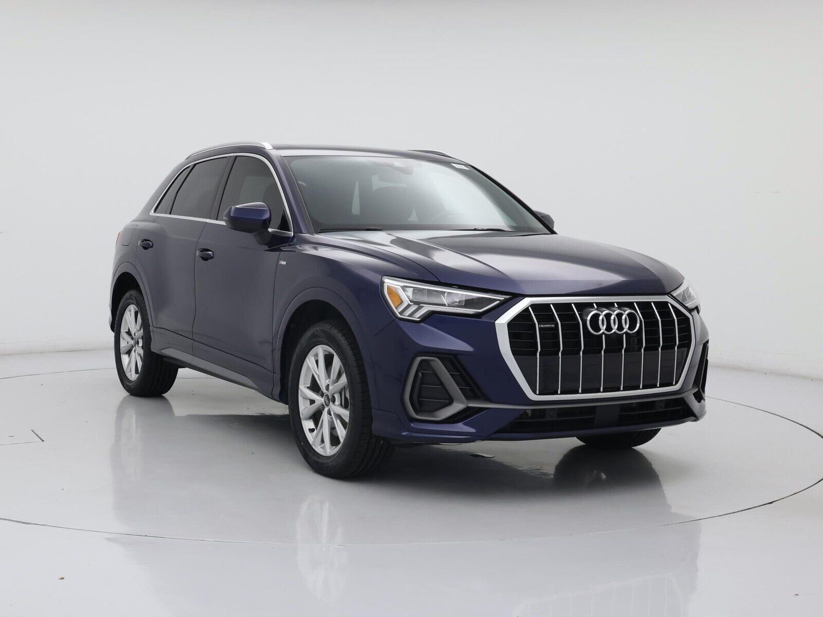 2022 Audi Q3