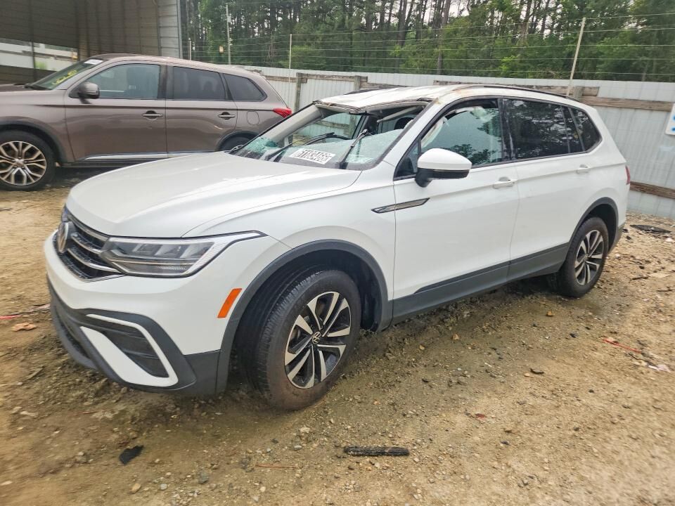 2022 VOLKSWAGEN Tiguan