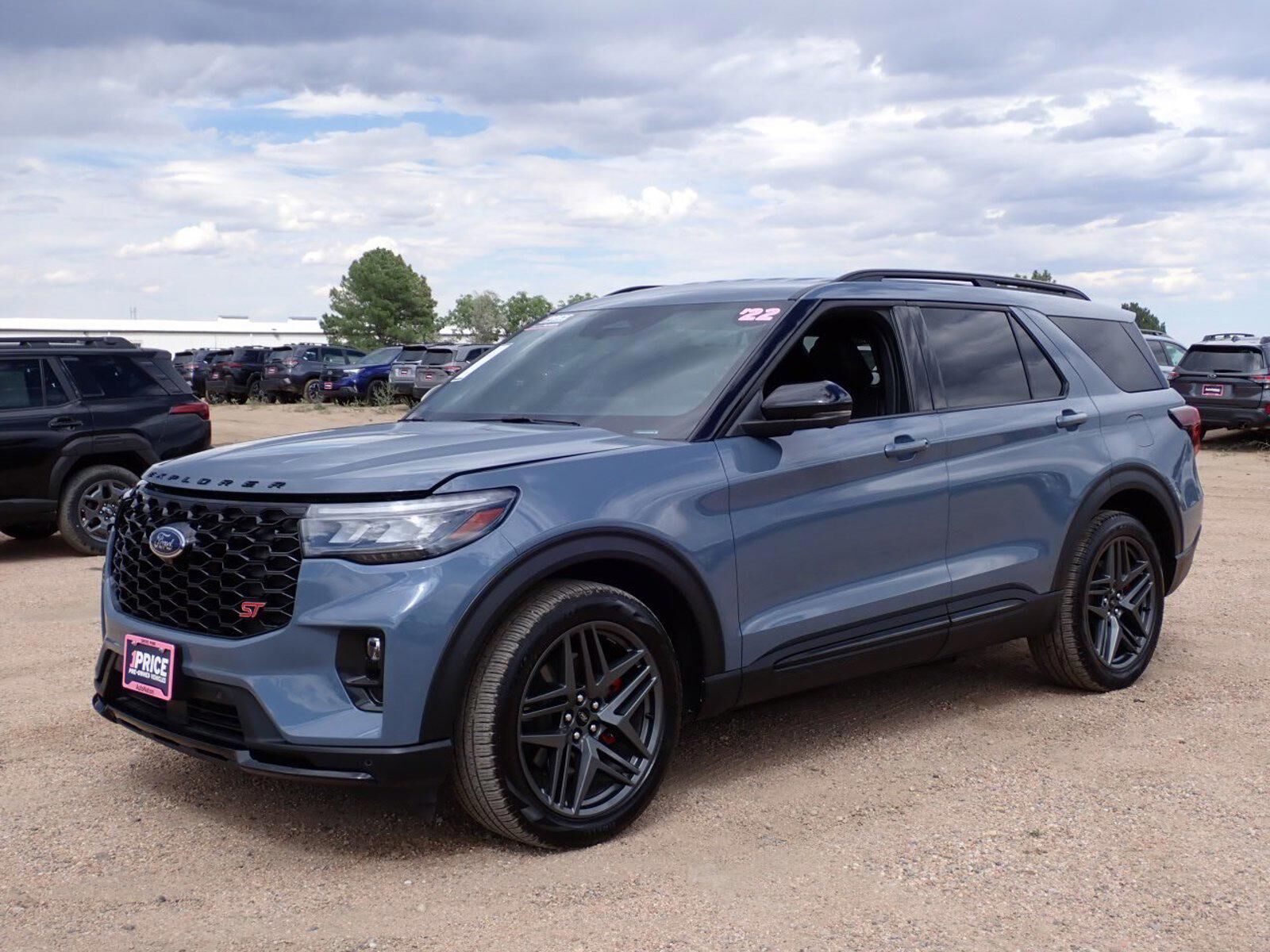2025 FORD Explorer