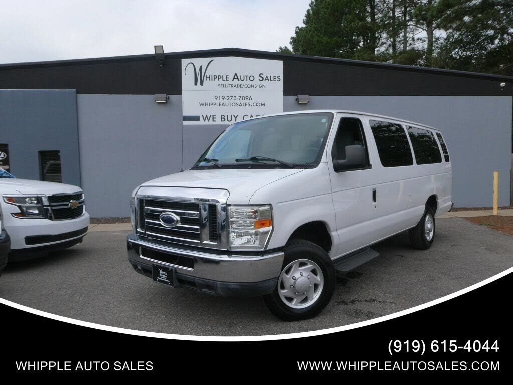2012 FORD E-350
